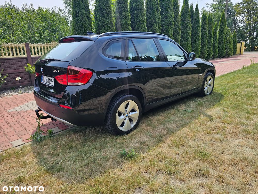 BMW X1 sDrive20i - 8