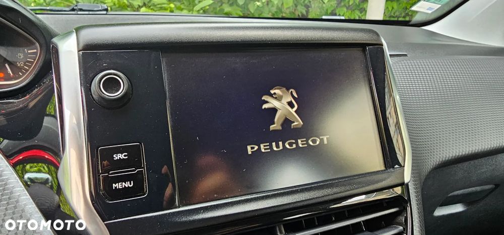 Peugeot 208 1.2 PureTech Allure - 34