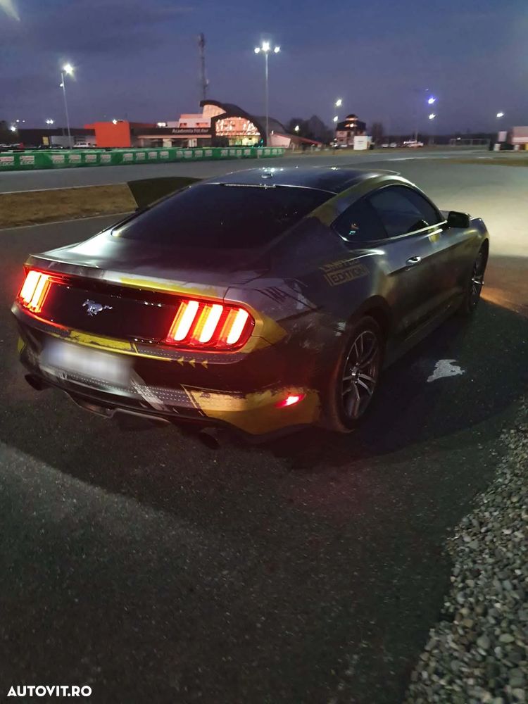 Ford Mustang 2.3 EcoBoost Aut. - 14