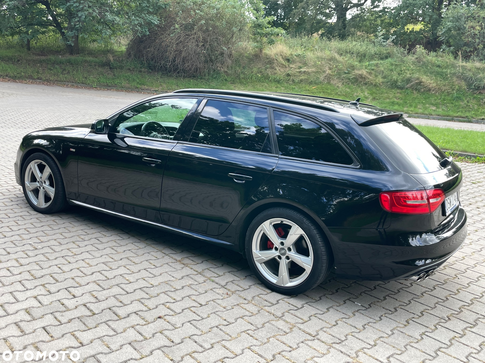 Audi A4 2.0 TDI DPF S line Sportpaket - 8