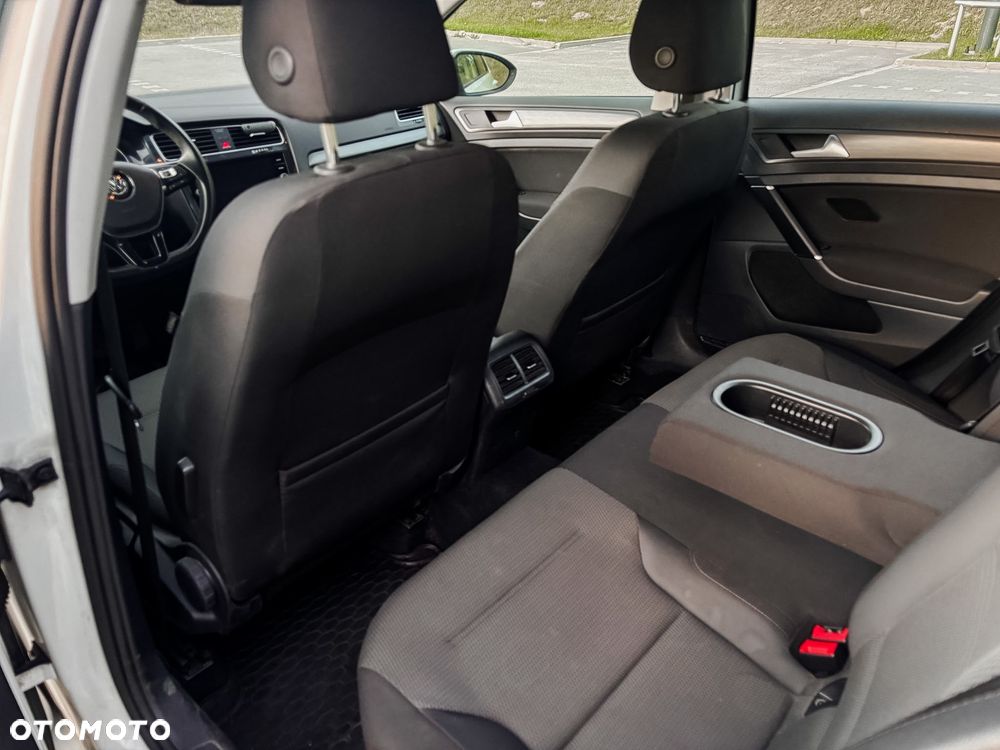 Volkswagen Golf 1.6 TDI BMT Comfortline - 15