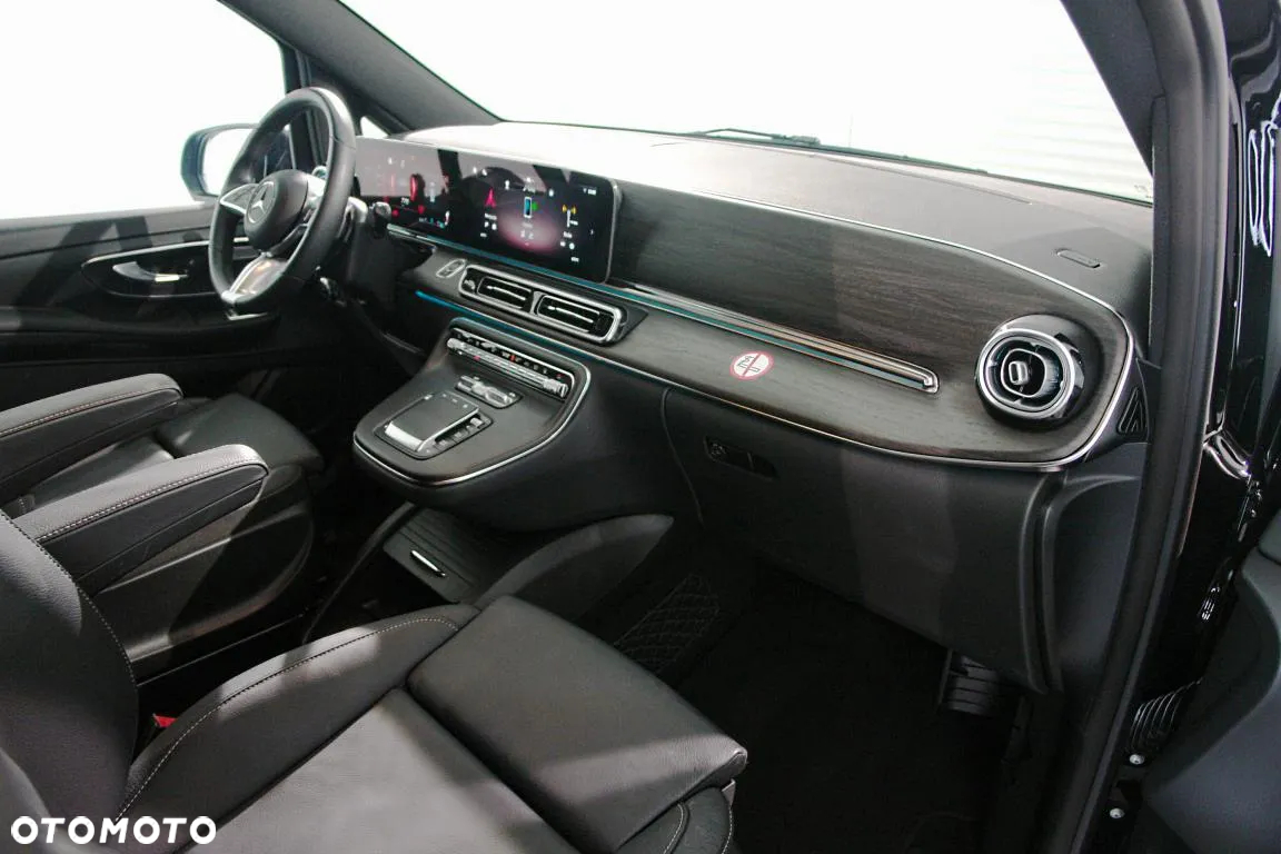 Mercedes-Benz Klasa V 300 d extralang 9G-TRONIC Avantgarde - 20
