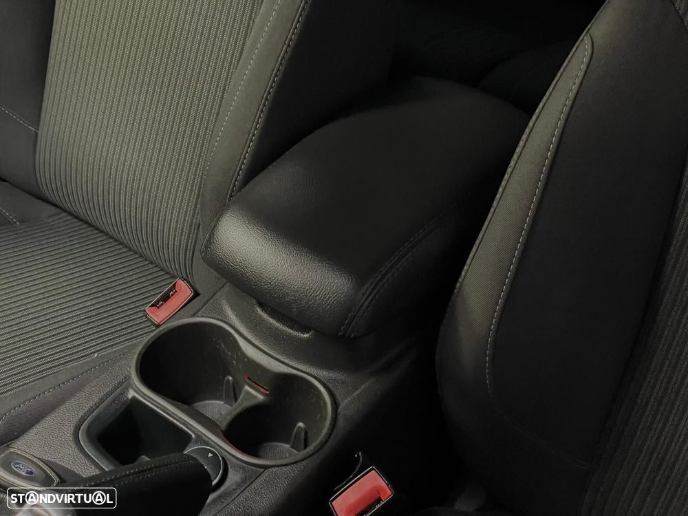 Ford Focus SW 1.6 TDCi Titanium - 15