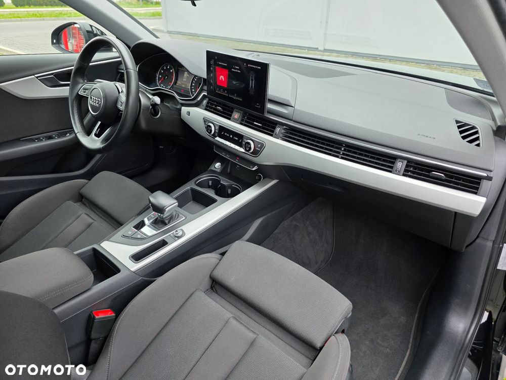 Audi A4 - 22