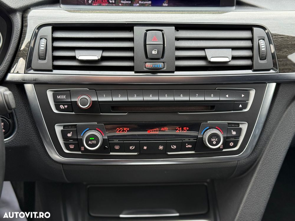 BMW Seria 3 320d Aut. Blue Performance Luxury Line - 12