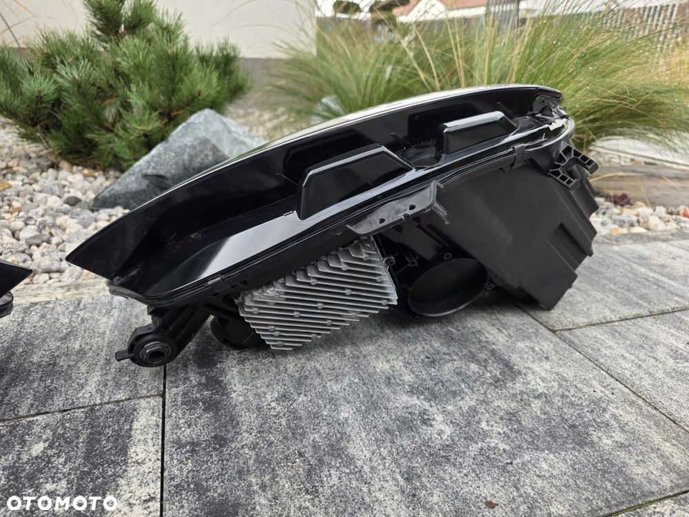 AUDI RS4 A4 S4 8W0 8W B9 LIFT Kompletne Lampy przód Full Led Matrix HD Czarne 8W0941035K 8W0941036J Ciemne - 12