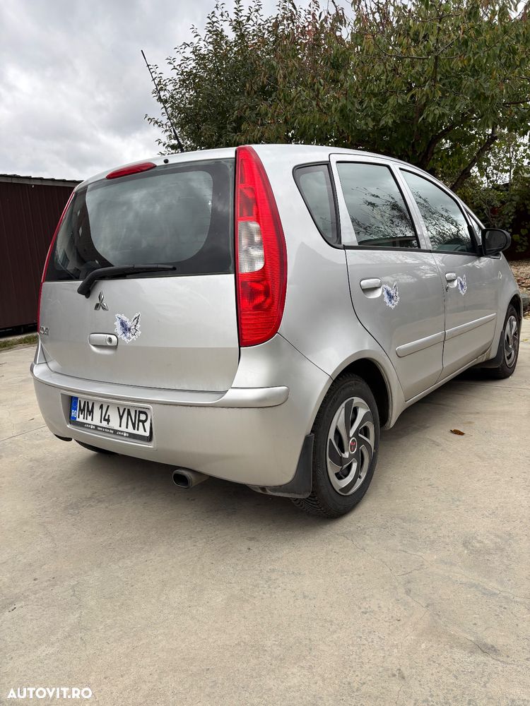 Mitsubishi Colt 1.5 Automatik Instyle - 4