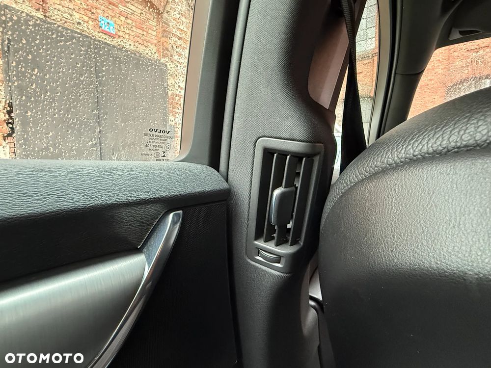 Volvo S90 D4 Momentum - 38