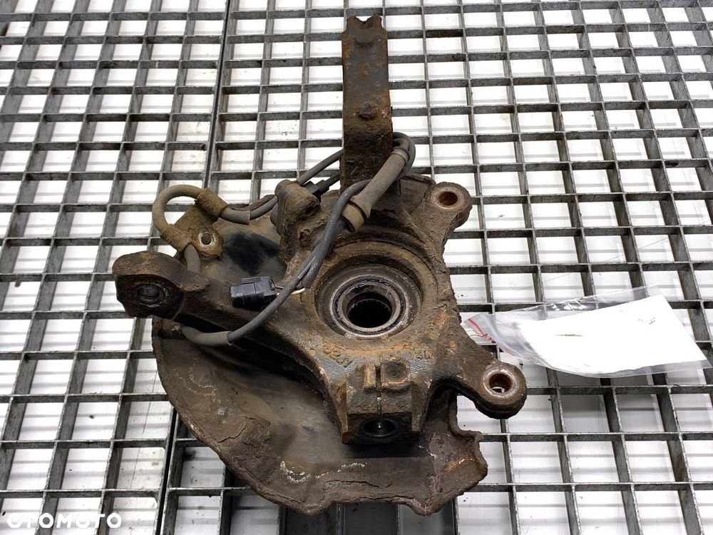 ZWROTNICA PRAWY PRZÓD  SUZUKI SWIFT III (MZ, EZ) 2005 - 2022 1.3 (RS 413) 68 kW [92 KM] benzyna - 7