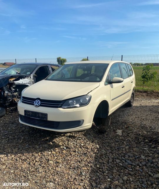 Far dreapta Volkswagen VW Touran 1 [2th facelift] [2010 - 2015] Miniv - 4