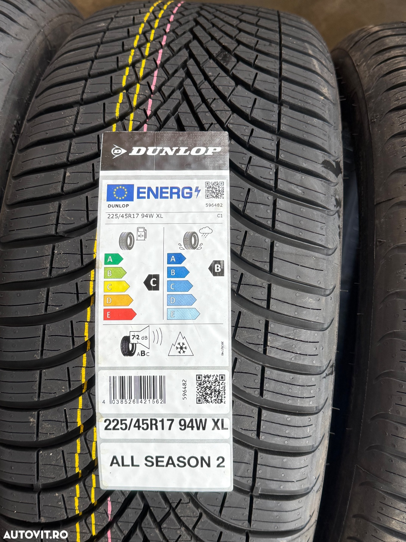Vând 4 anvelope 225/45/17 Dunlop allseason noi - 2