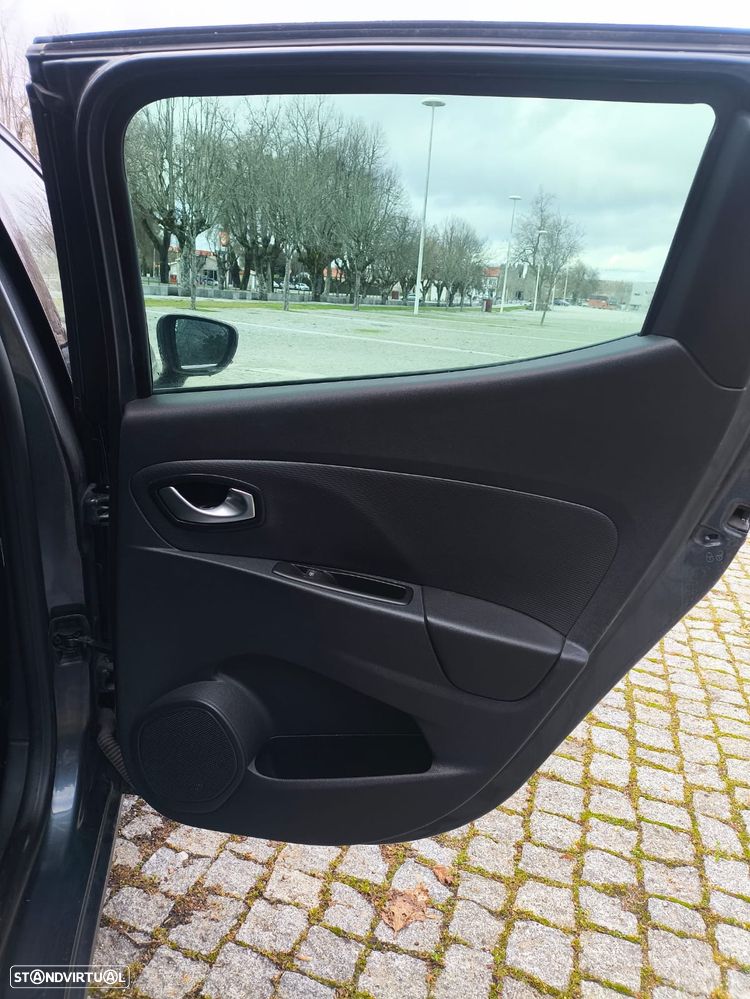 Renault Clio (Energy) dCi 90 Start & Stop INTENS - 18