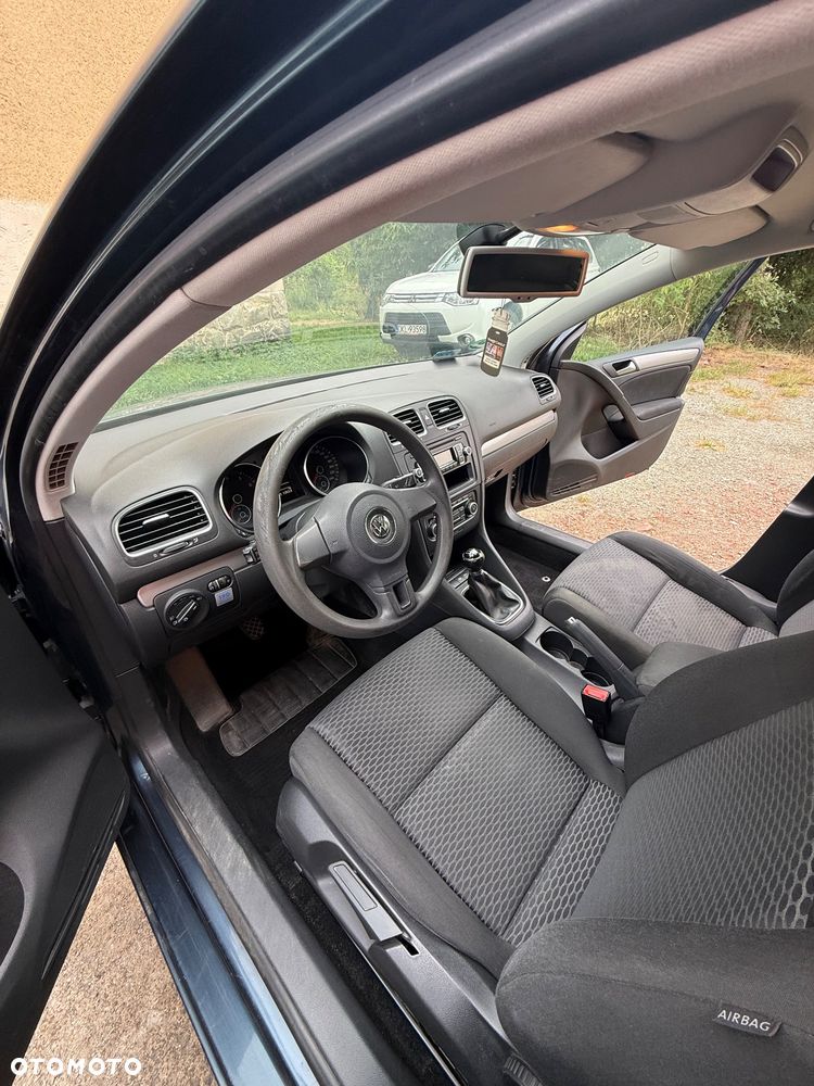 Volkswagen Golf - 14