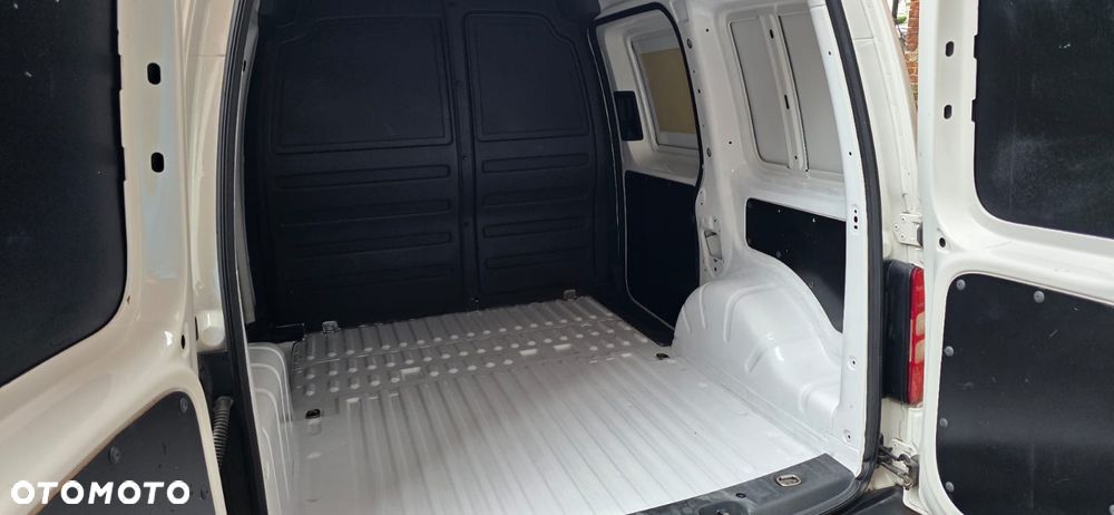 Volkswagen CADDY - 19