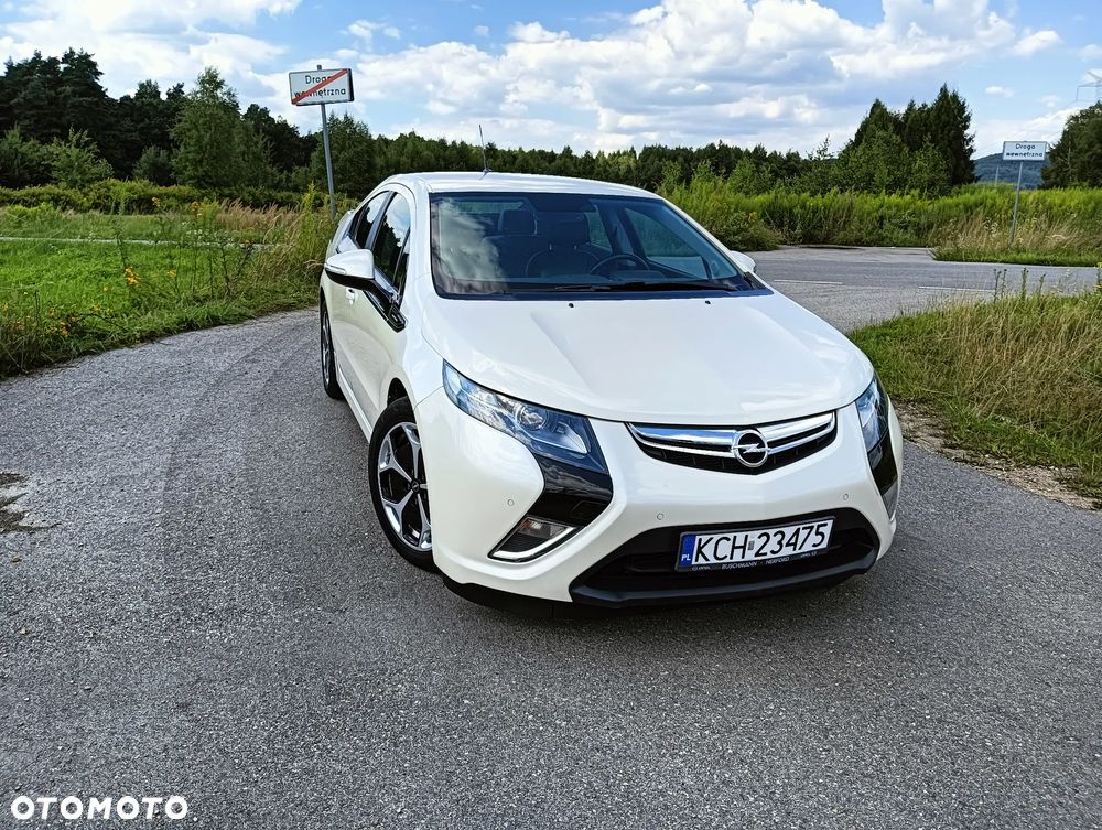 Opel Ampera - 26