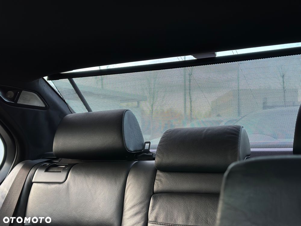 BMW Seria 5 530i - 15