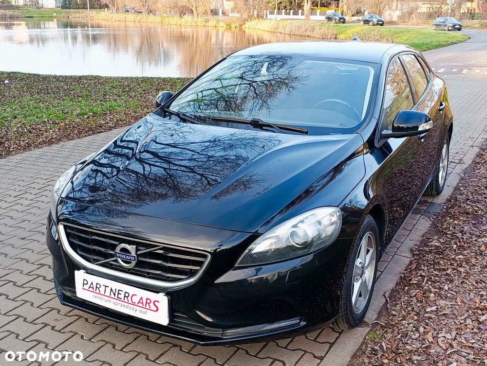 Volvo V40 D2 - 2