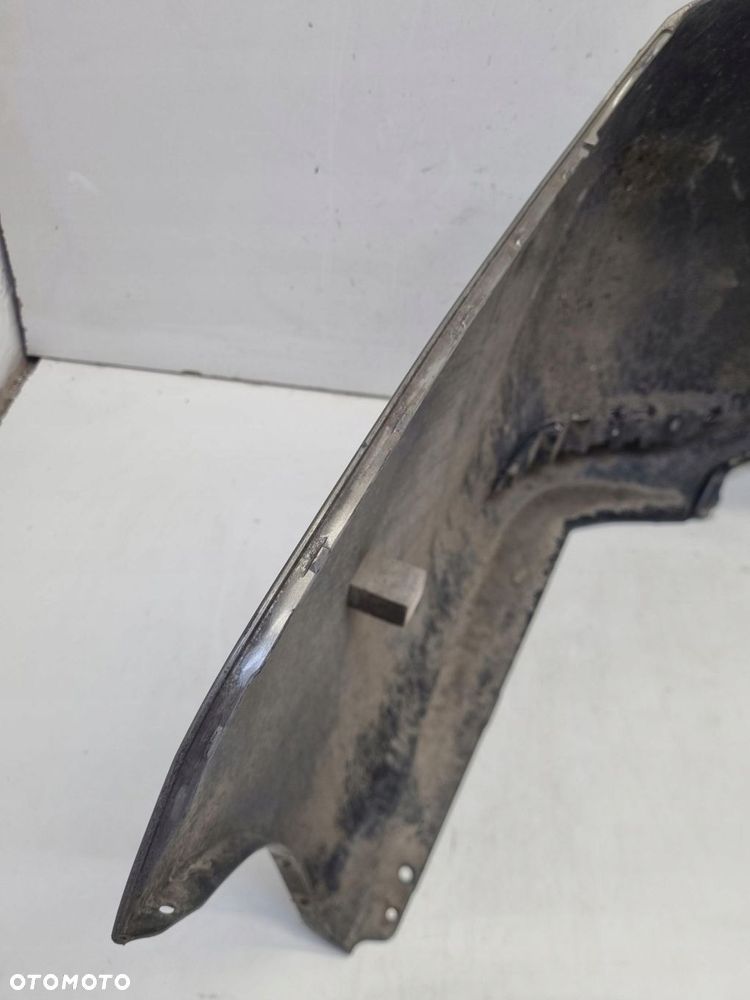 toyota auris 2 ii kombi lift zderzak tył tylny bez pdc - 8