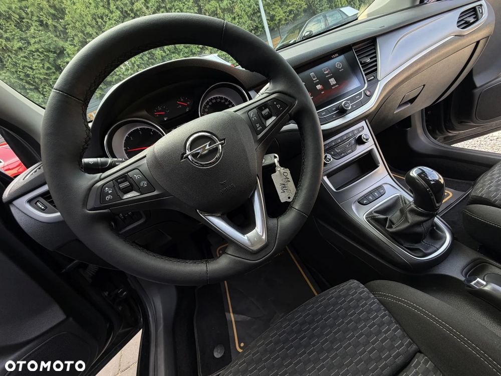 Opel Astra 1.6 D Start/Stop Innovation - 31