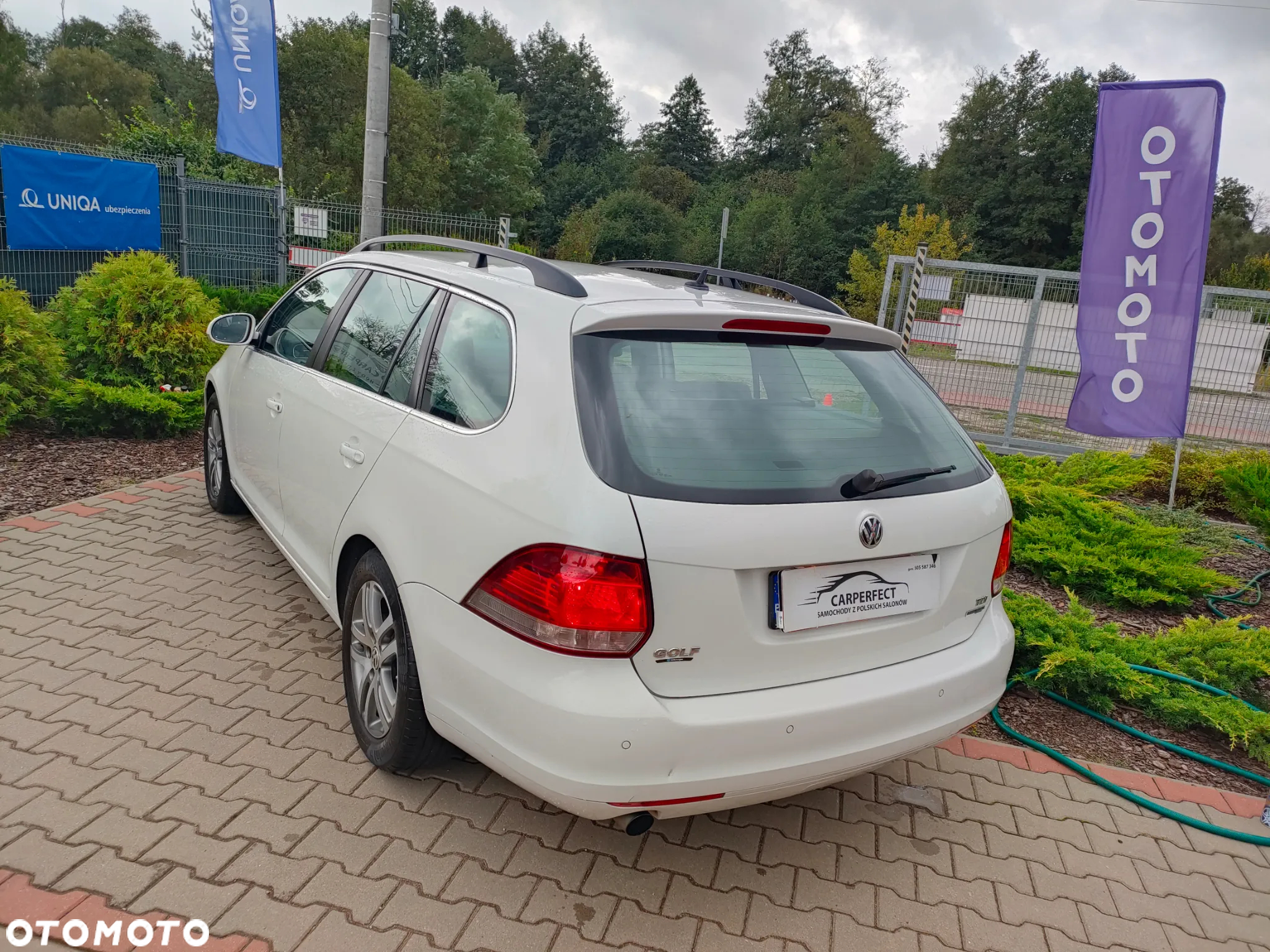 Volkswagen Golf 1.6 TDI 4Motion BlueMotion Technology Comfortline - 14