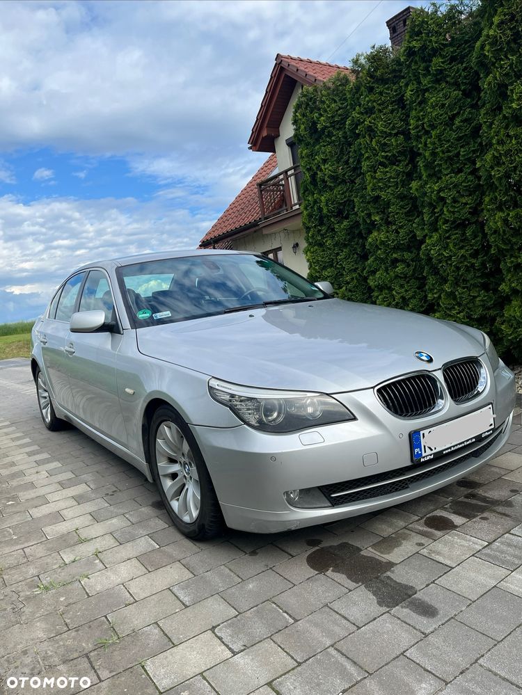 BMW Seria 5 525d - 2