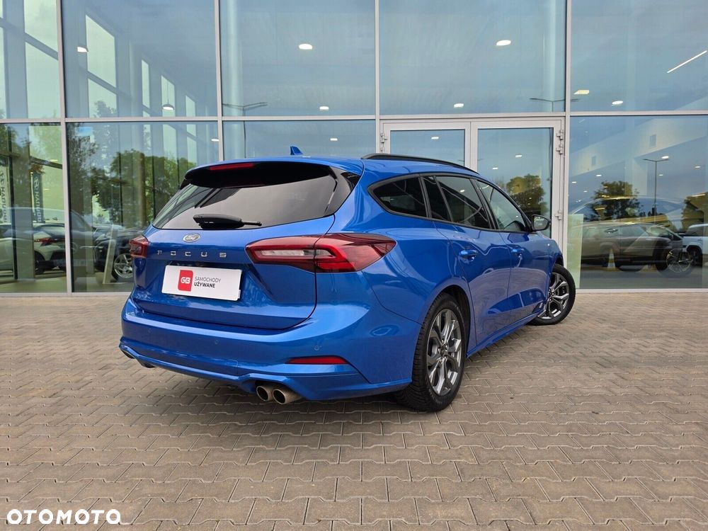 Ford Focus 1.0 EcoBoost mHEV ST-Line X - 6