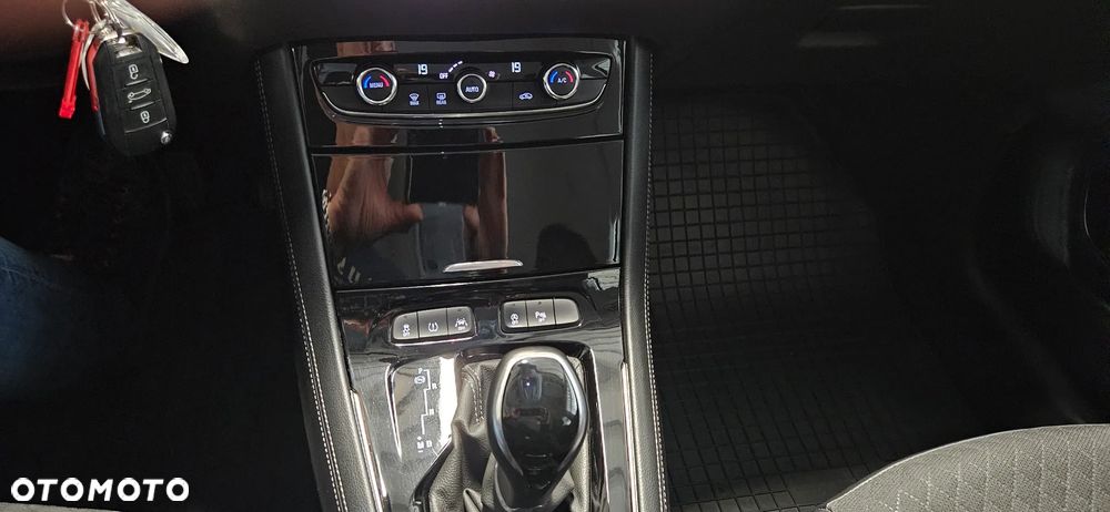 Opel Grandland X 1.2 T GPF Elegance Business Pack S&S - 12