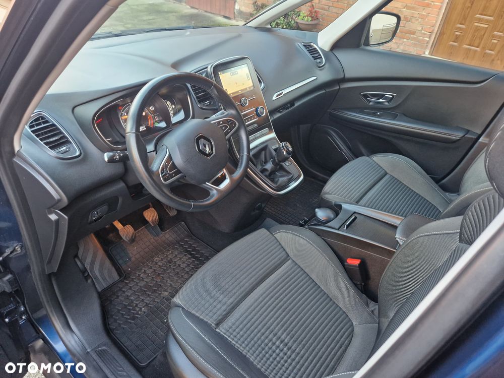 Renault Scenic - 3