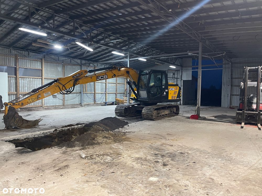JCB JS131 - 3