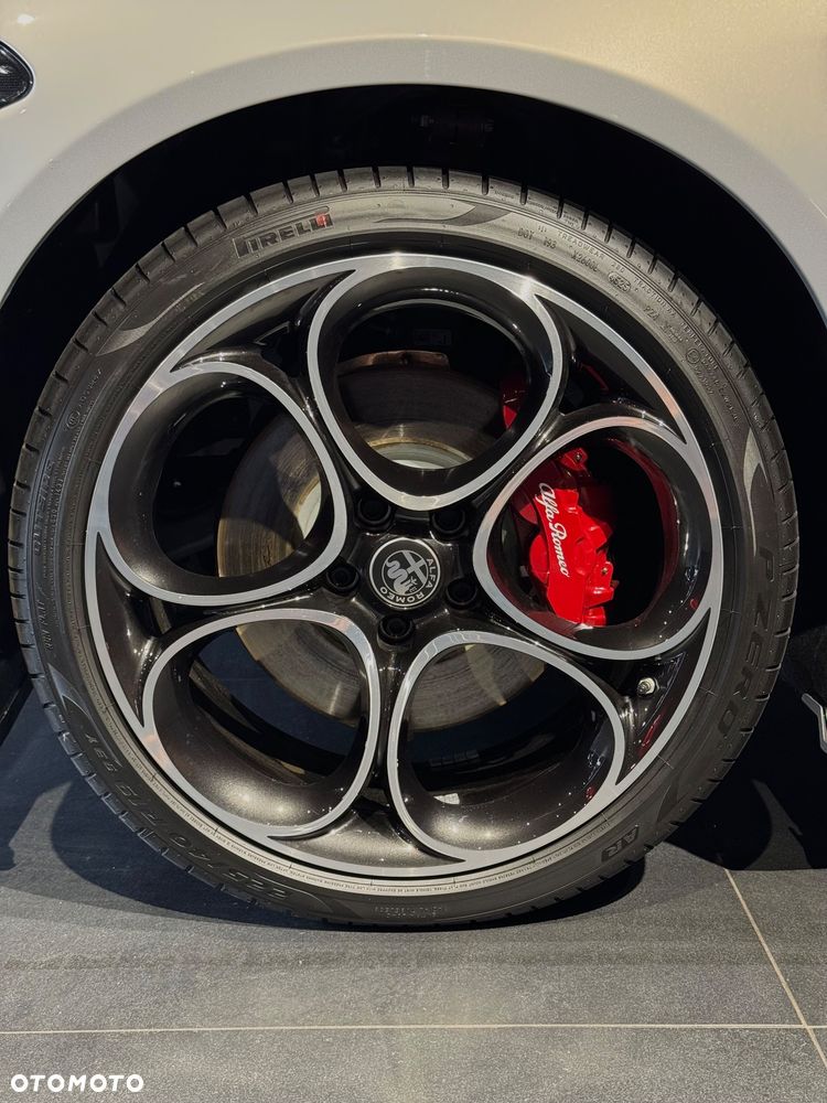Alfa Romeo Giulia 2026 photo 5