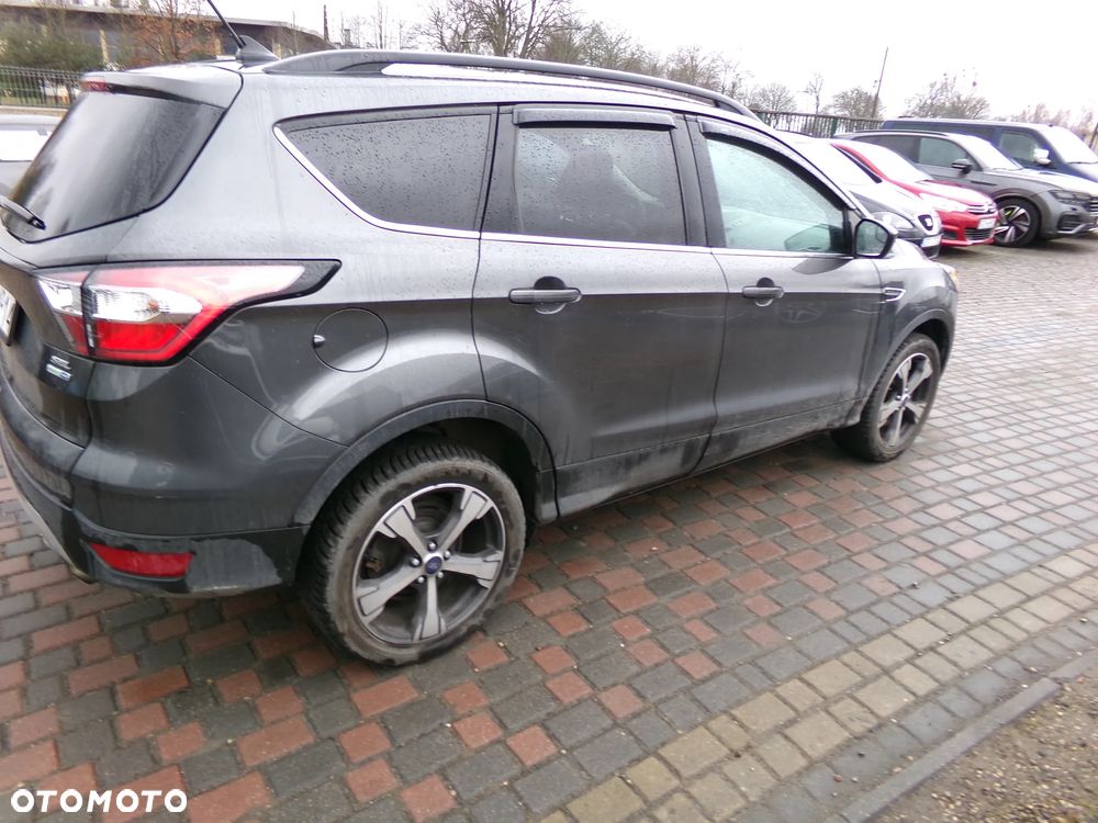 Ford Escape - 1