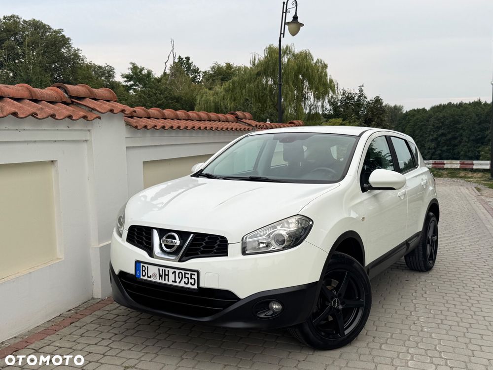 Nissan Qashqai - 1