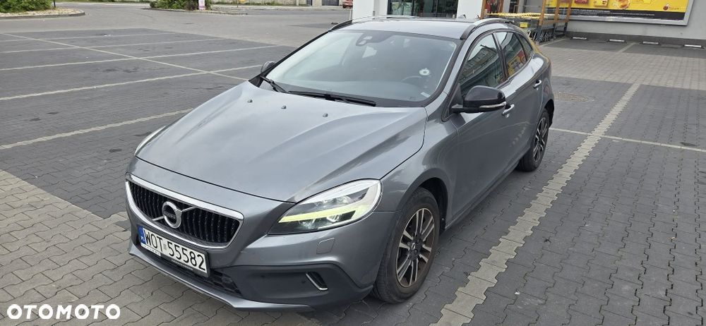 Volvo V40 Cross Country - 2