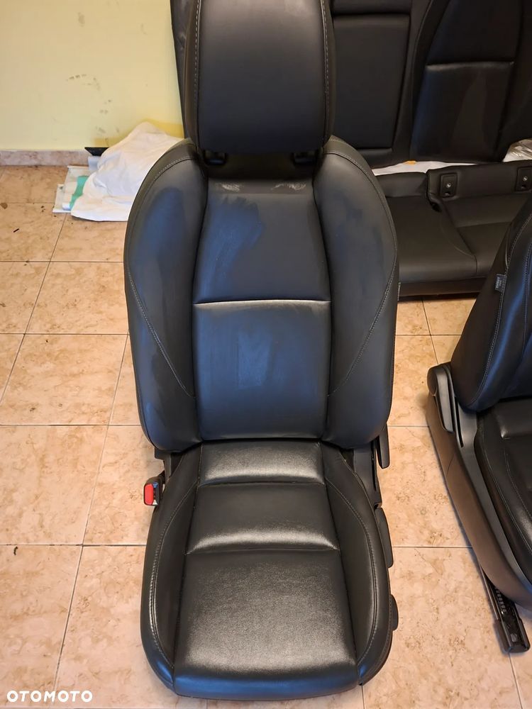 Mazda cx-30 tapicerka skórzana.  Jak NOWA. - 2