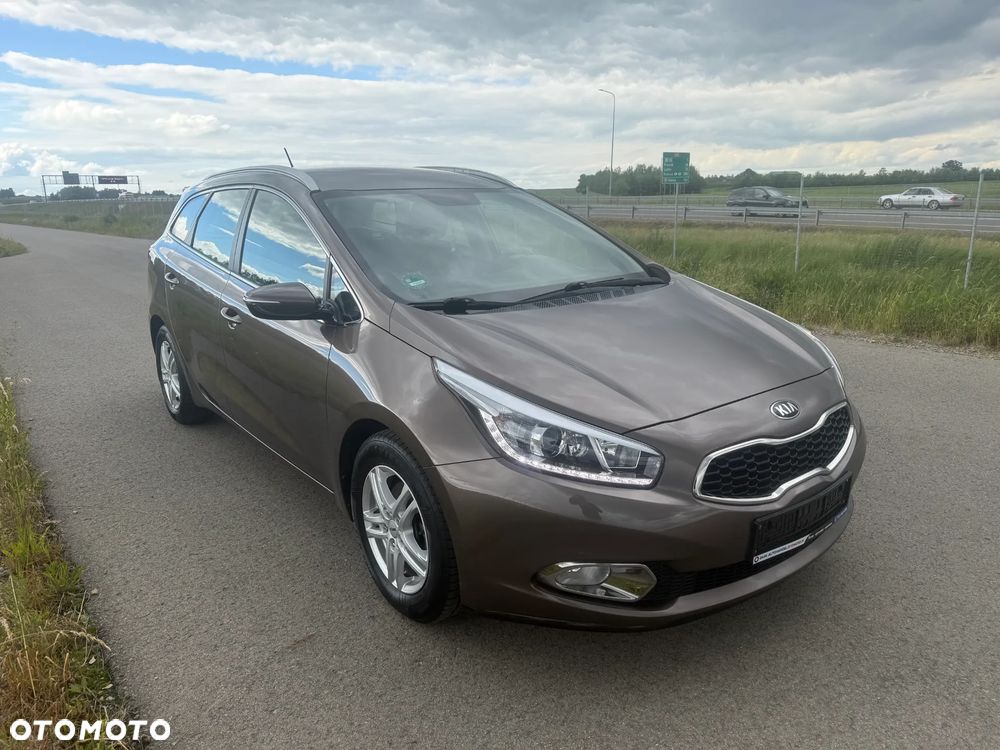 Kia Ceed - 7