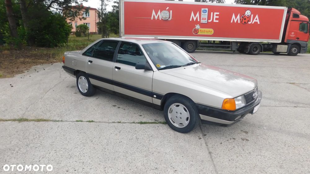Audi 100 1.8 E - 4
