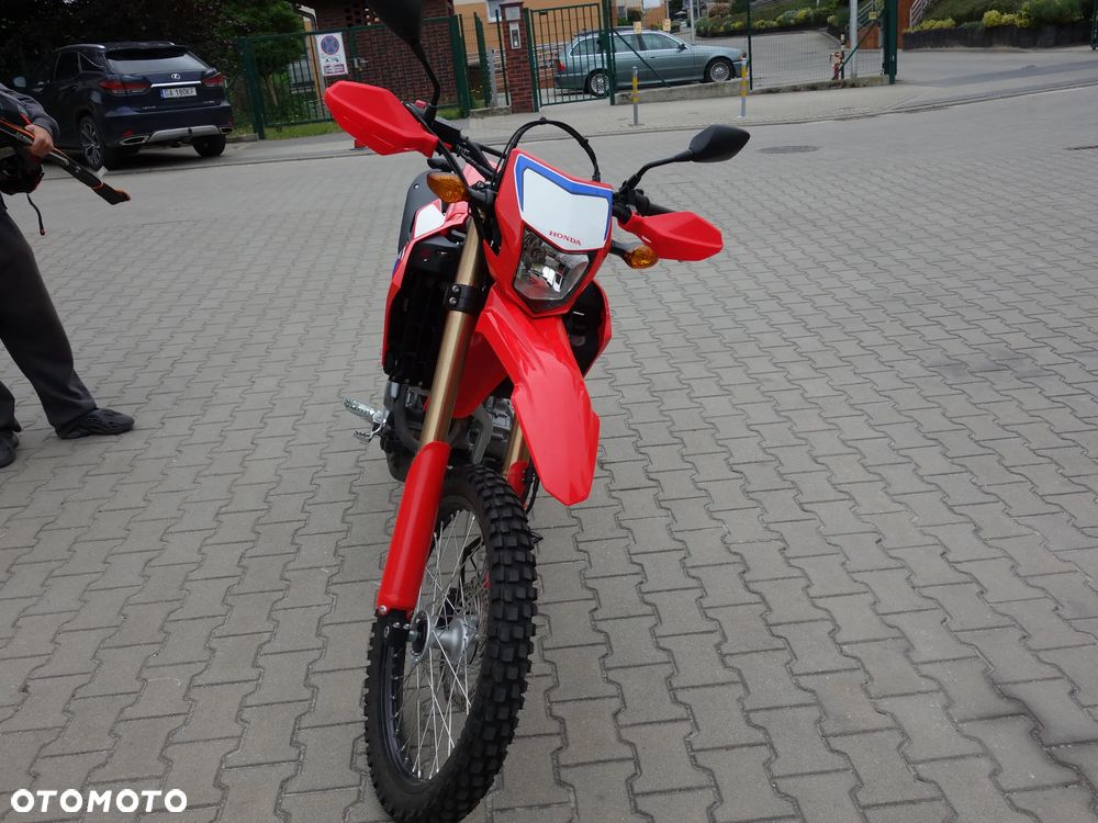 Honda CRF - 6