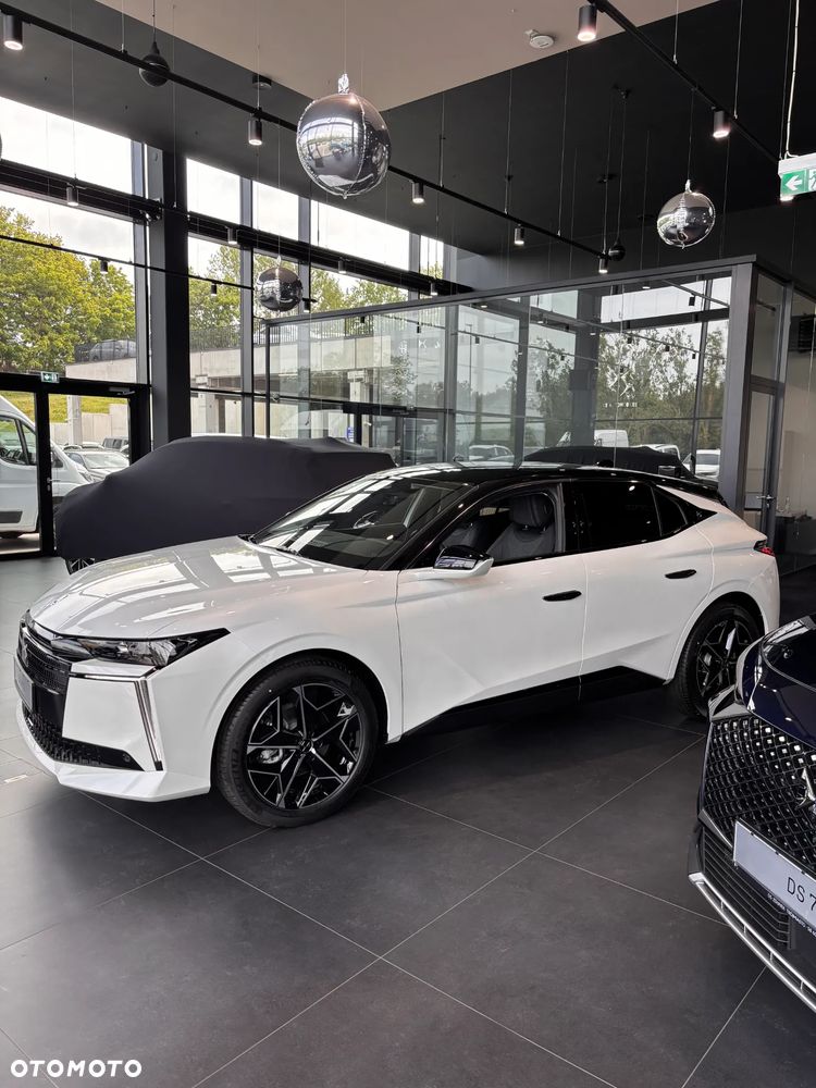DS Automobiles N°4 1.2 mHEV Pallas eDCS6 - 2