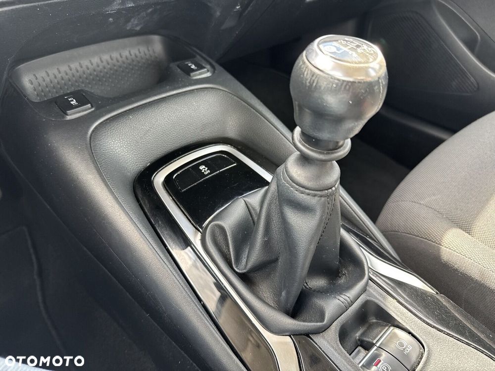 Toyota Corolla - 23