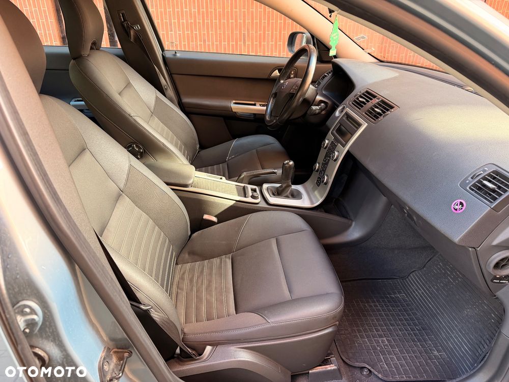 Volvo S40 - 20