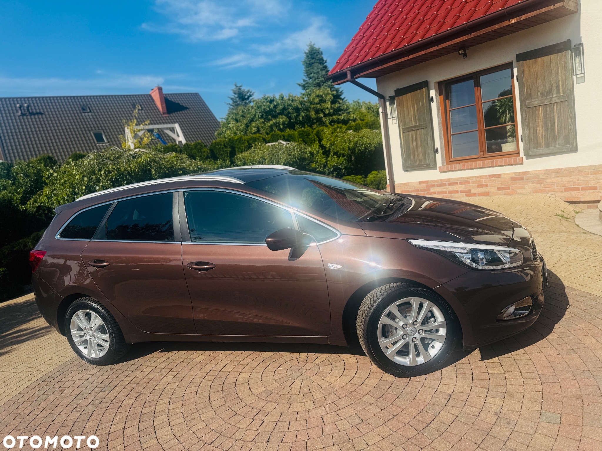 Kia Ceed 1.6 GDI ISG SW Platinum Edition - 22