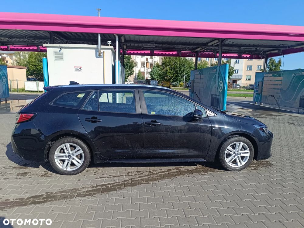 Toyota Corolla 1.8 Hybrid GPF Comfort - 26