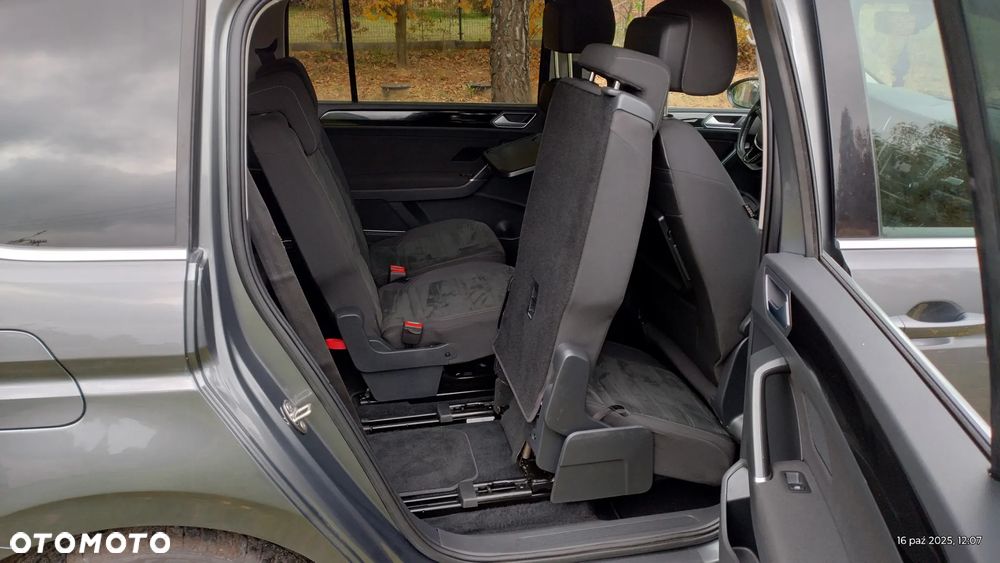 Volkswagen Touran 1.4 TSI (BlueMotion Technology) Highline - 24