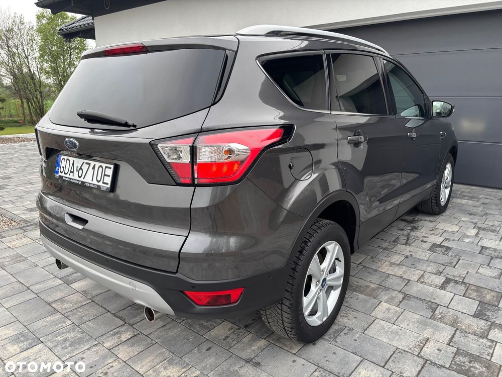 Ford Kuga 2.0 TDCi 4x2 Titanium - 6