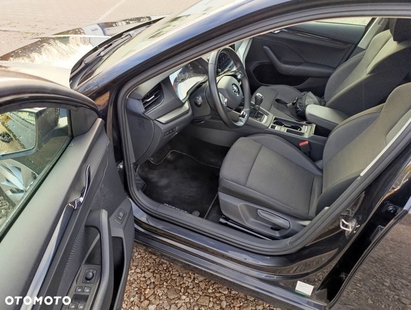 Skoda Octavia 1.5 TSI ACT Ambition - 17