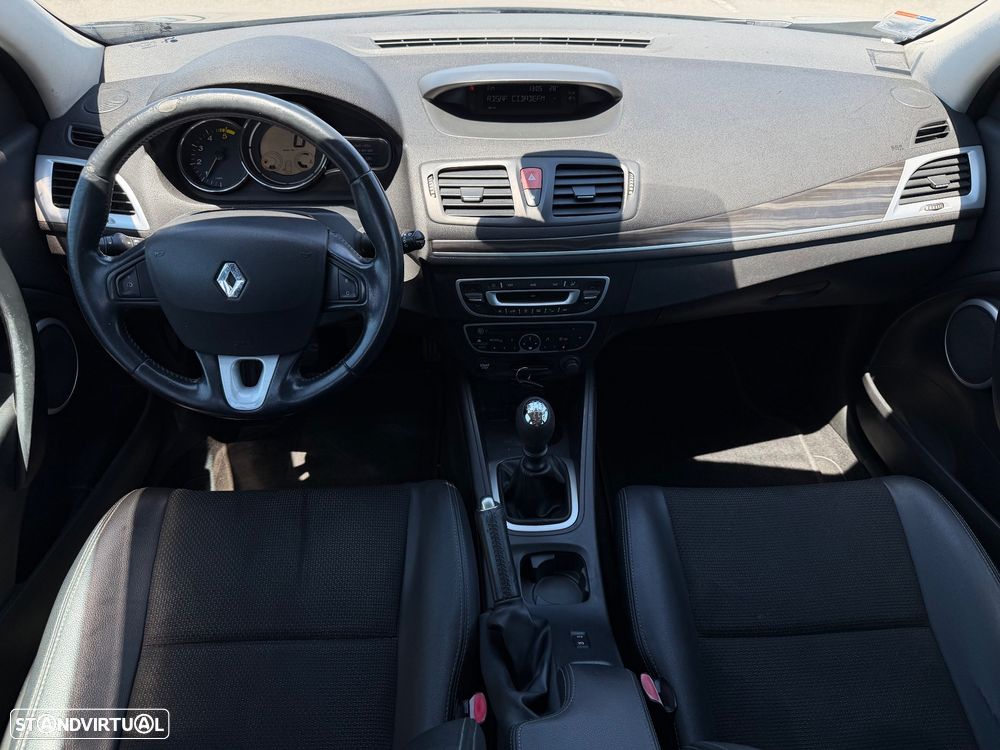 Renault Mégane 1.5 dCi Luxe - 6