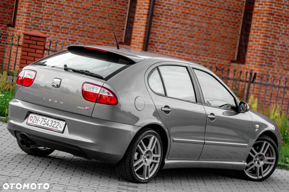 Seat Leon 1.8 20V Turbo Cupra R - 12