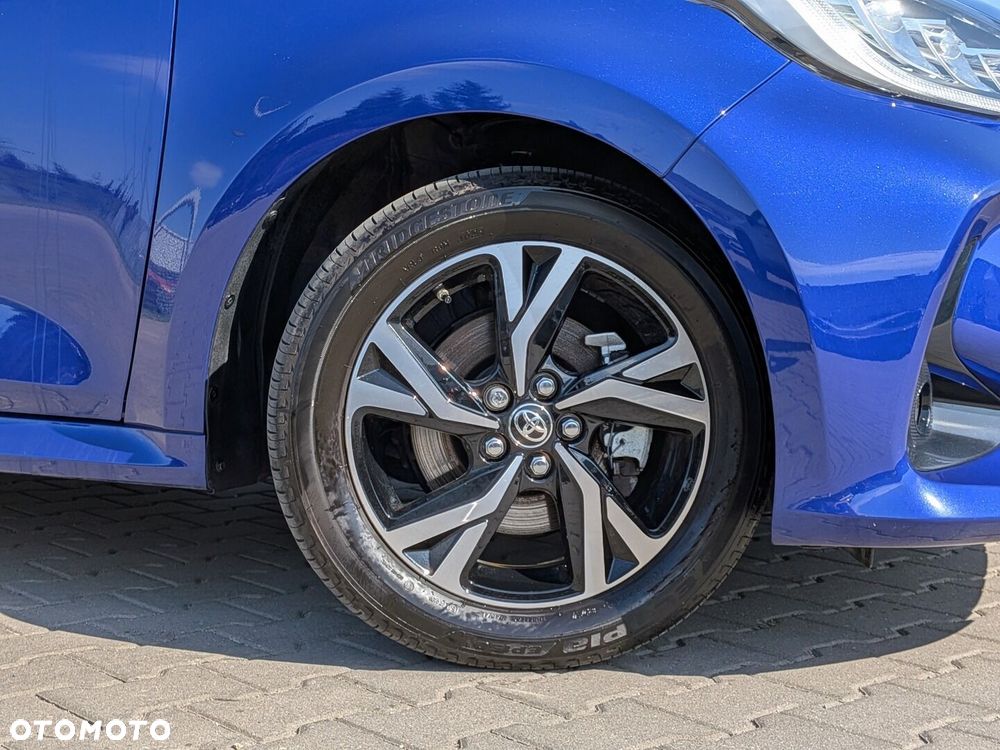 Toyota Yaris Hybrid 1.5 Style - 33