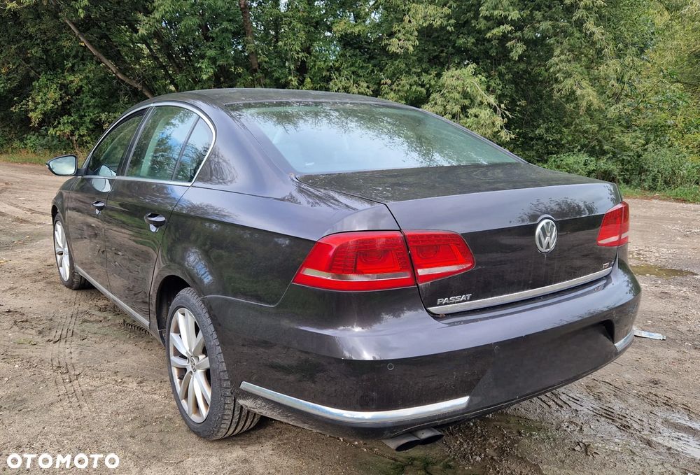 Volkswagen Passat 1.8 TSI Comfortline DSG - 13