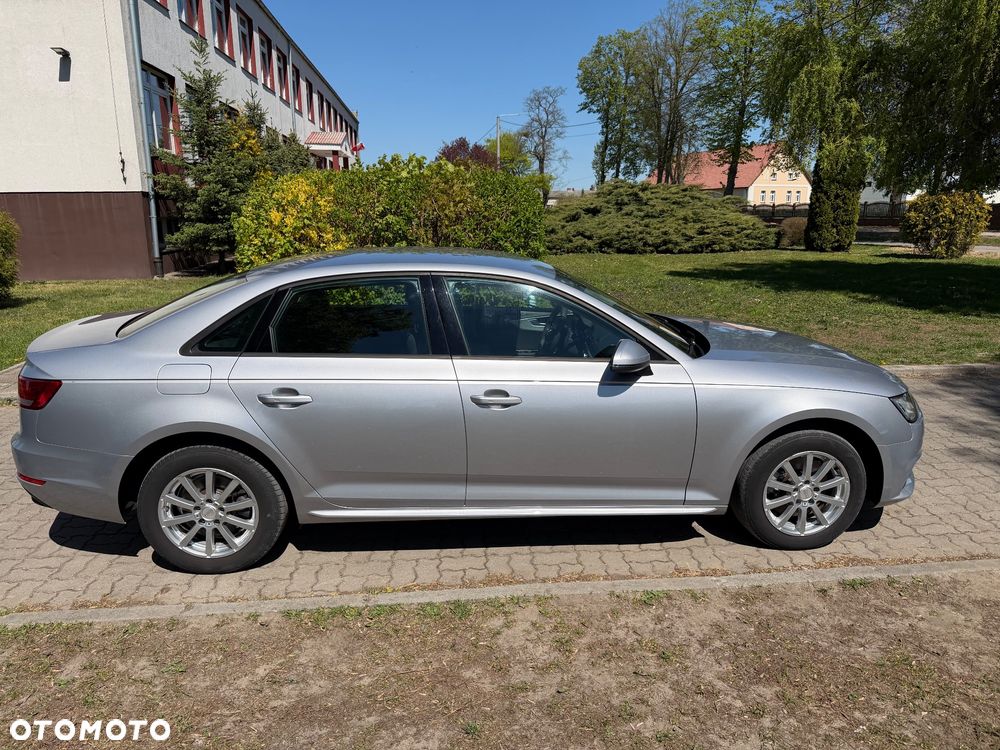 Audi A4 Limousine 2.0 TDI S tronic - 6